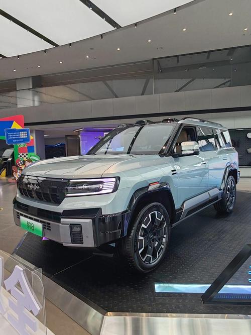 广州105比亚迪方程豹硬派越野的爆款，英菲尼迪35周年与你共成长